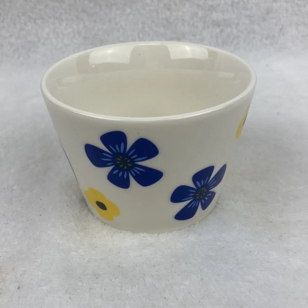 Doraemon Kitty Cat Ceramic Pet Bowl 2.25” x 3.25”